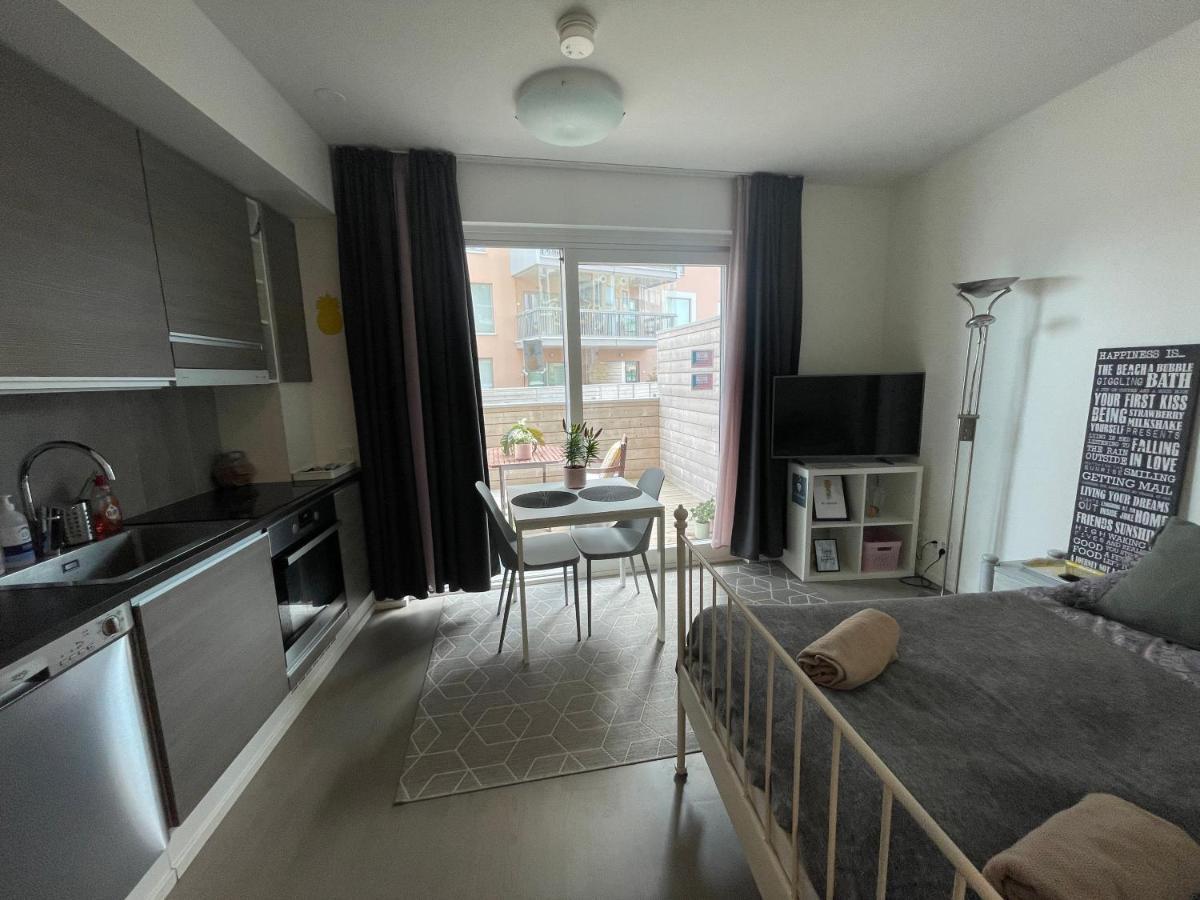 The Seabreeze Apartment ตูร์กู ภายนอก รูปภาพ